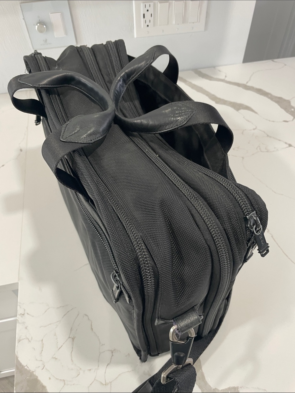 Black Men's TUMI Professional Laptop Briefcase - Picture 5 of 10